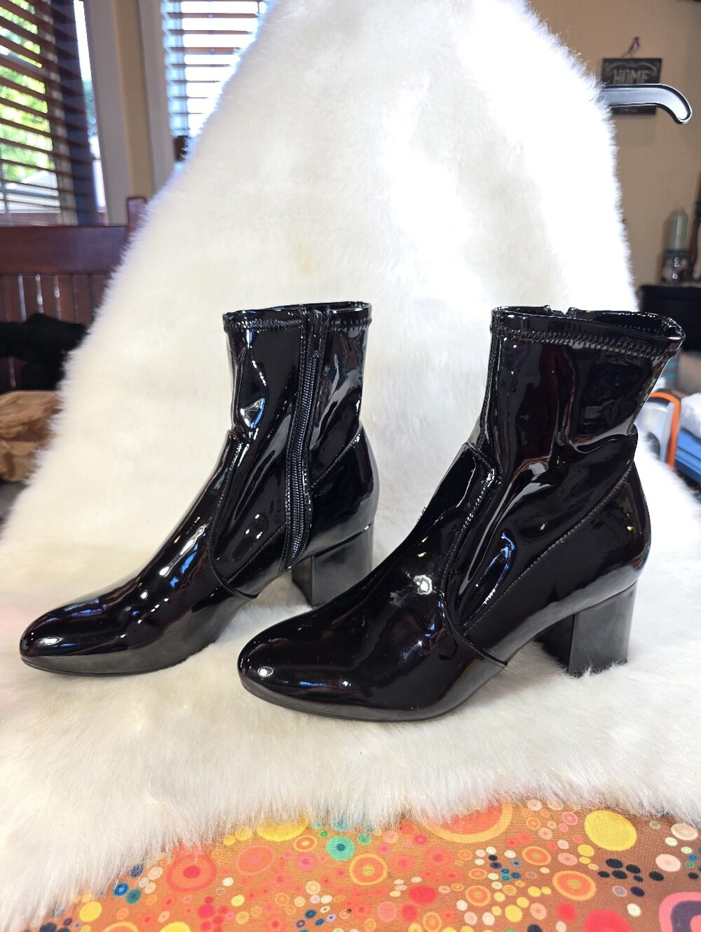 UNISA Black Patent Leather Ankle Boots